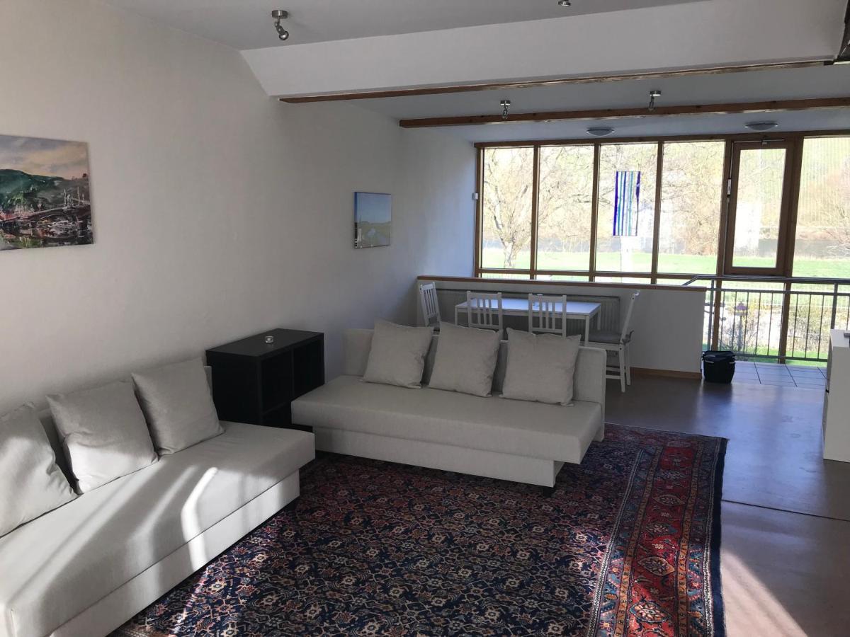 Ferienwohnung Altes Pfarrhaus Mit Flair Und Moselblick Браунеберг Екстериор снимка
